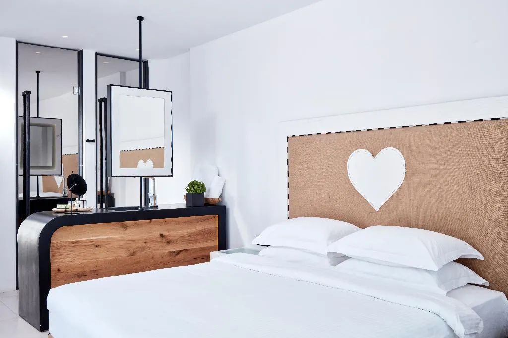 Double or Twin CLASSIC Room, Royal Myconian - Leading Hotels of the World, Mykonos