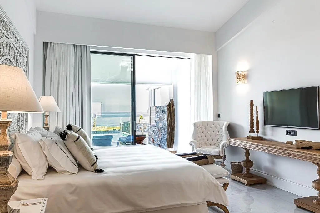 Double or Twin WITH PRIVATE POOL Room, Abaton Island Resort & Spa, Crete