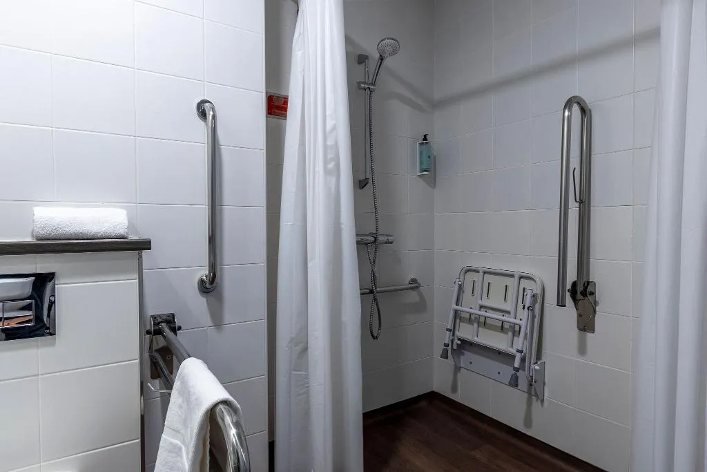DOUBLE SINGLE USE Accessible Room, Travelodge Barcelona Poblenou, Barcelona
