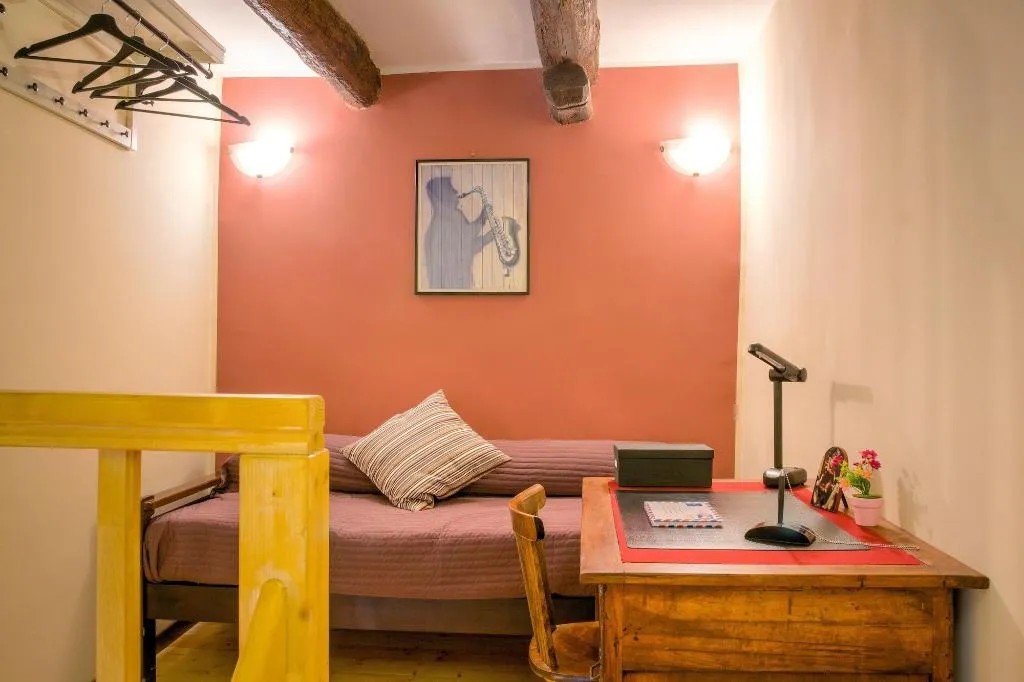 Room, La Cattedrale Bed & Breakfast, Naples