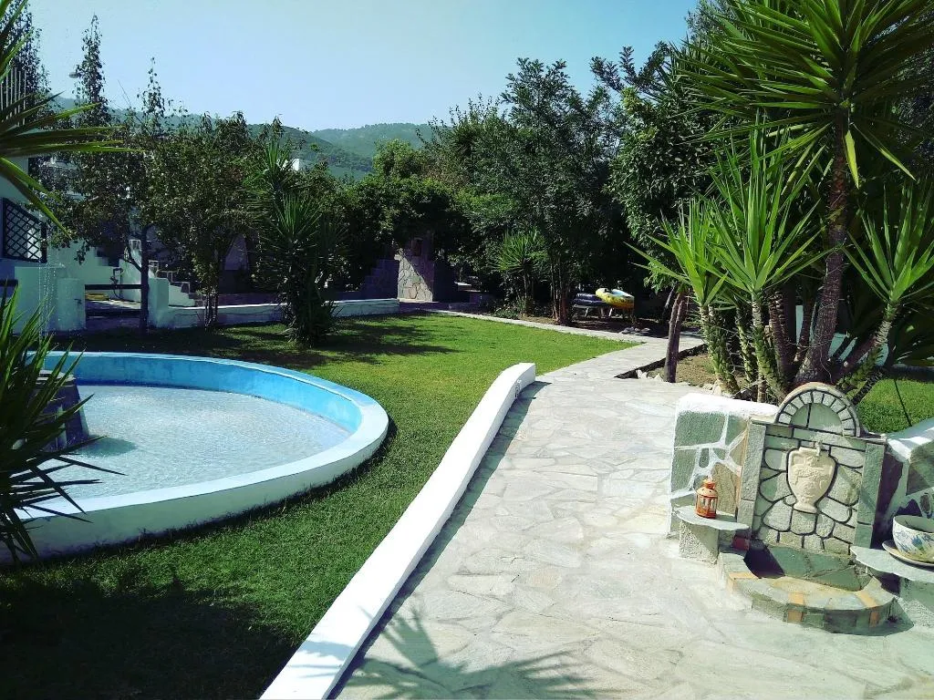 Terrace, Skiathos Holiday House, Skiathos