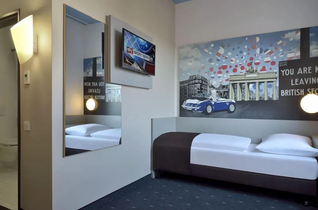 Room, B&B HOTEL Berlin-Charlottenburg, Berlin