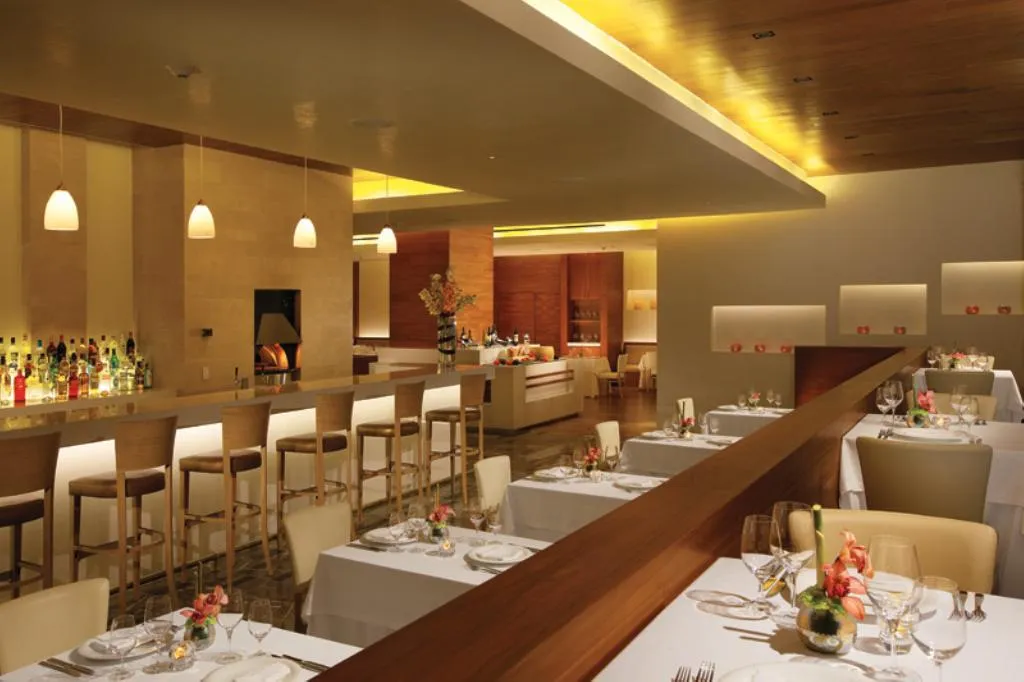 Restaurant, Secrets The Vine Cancun, Cancun Area