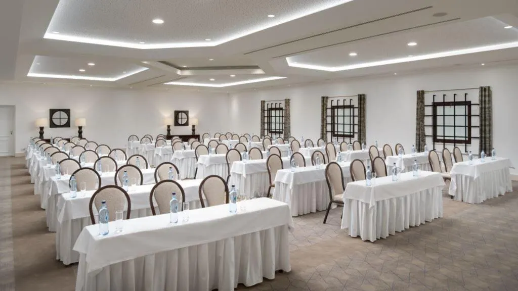 Conferences, Pine Cliffs Gardens, Algarve