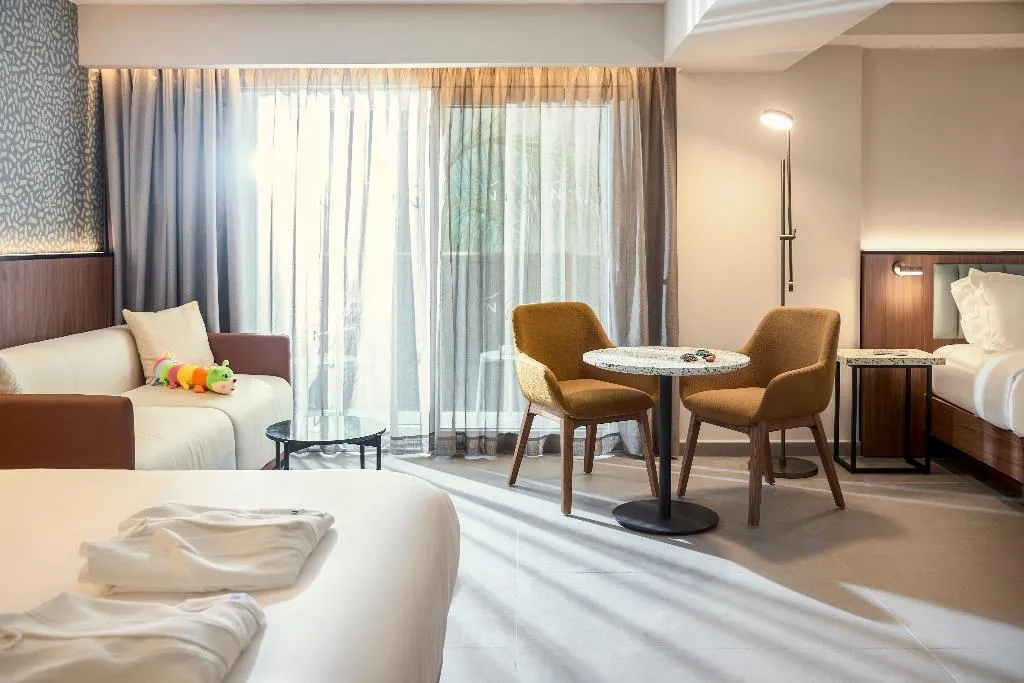 FAMILY ROOM STANDARD Room, Novotel Malta Sliema, Malta