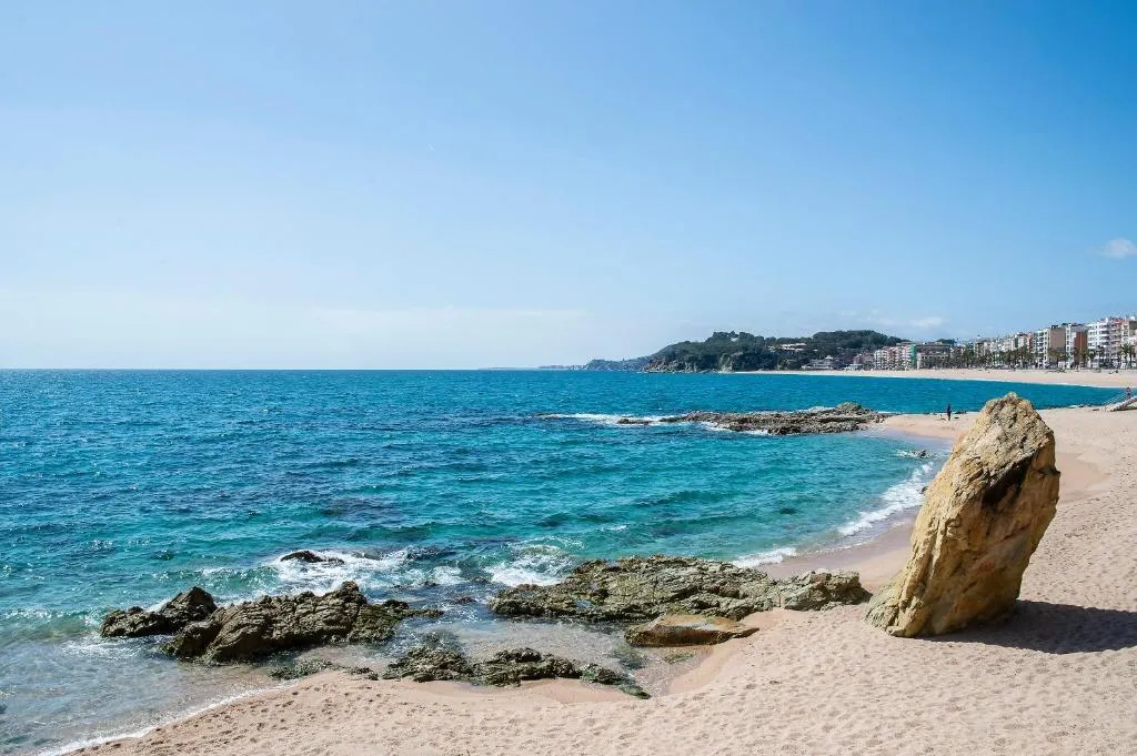 Beach, Hotel Lloret Santa Rosa by Pierre & Vacances, Costa Brava