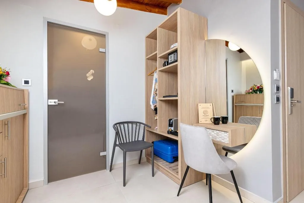 Room, Metropolitan Pearl Boutique Hotel, Crete