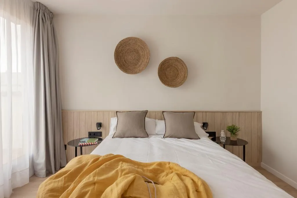 APARTMENT WITH TERRACE Room, Libere Barcelona Sant Antoni, Barcelona