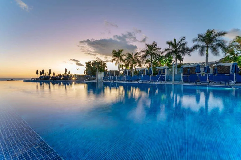 Pool, Marina Suites Puerto Rico, Gran Canaria