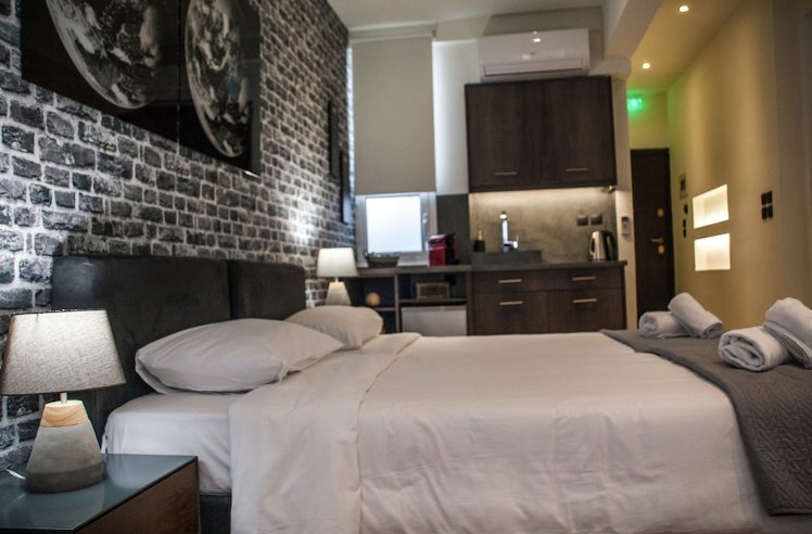 Athens Version Luxury Suites, Athens