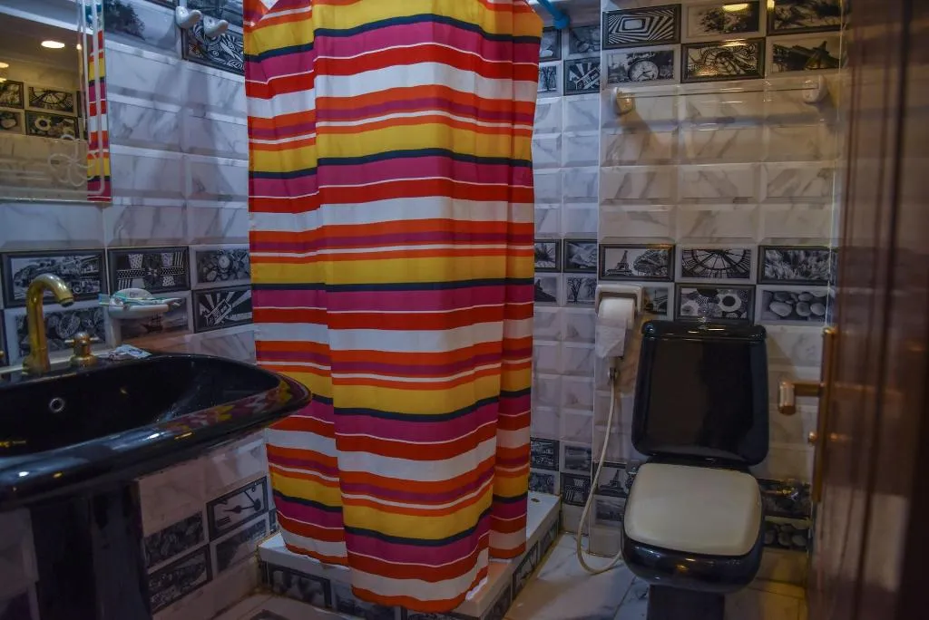 Room, Nile Sky Hotel and Suites, Cairo