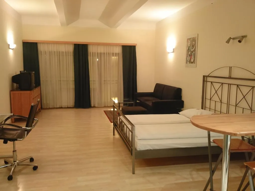 APARTMENT EXECUTIVE Room, Pension Excellence, Vienna