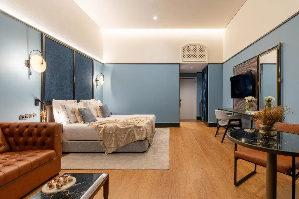SUITE RIVER VIEW Room, The Editory Riverside Santa Apolonia Hotel, Lisbon