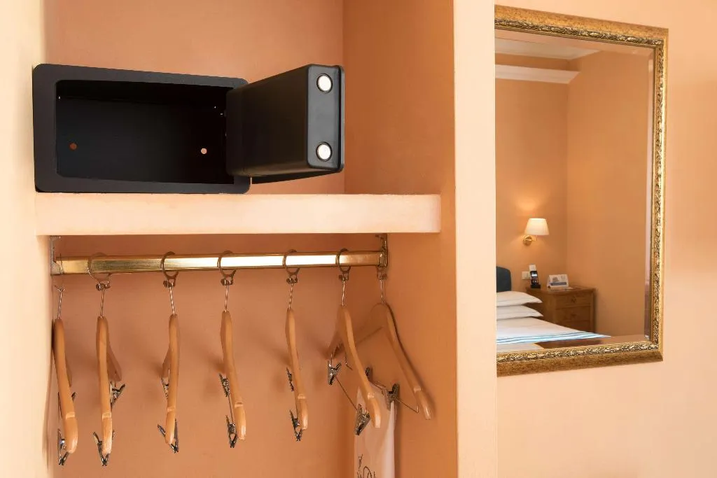 Room, Golden Tulip Rome Piram, Rome
