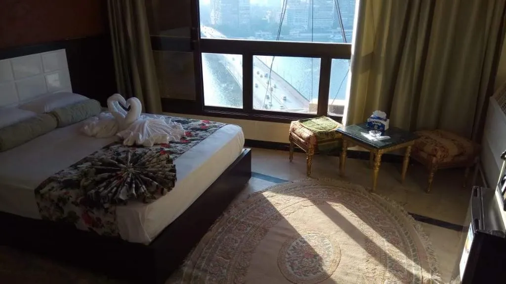 DOUBLE DELUXE WITH VIEWS Room, Nile Sky Hotel and Suites, Cairo