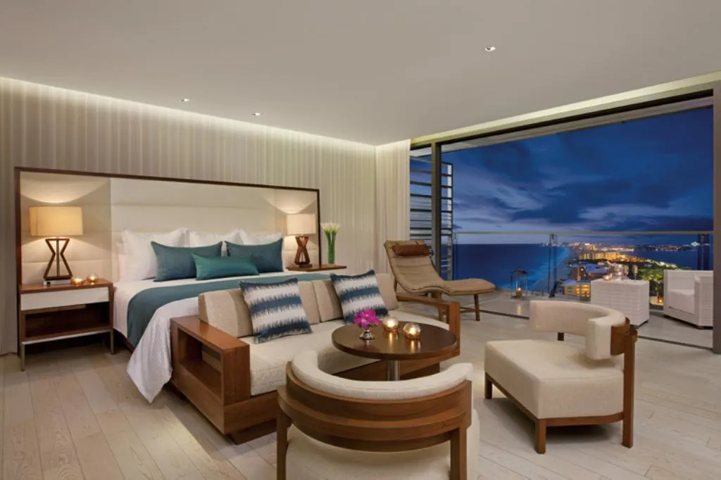 JUNIOR SUITE OCEAN VIEW Room, Secrets The Vine Cancun, Cancun Area