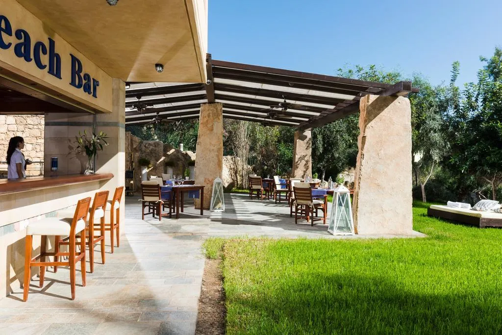 Bar, Thalassa Boutique Hotel and Spa, Cyprus