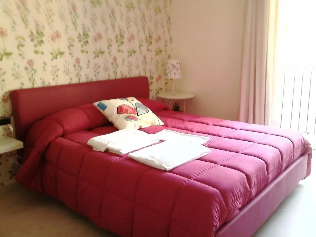 Room, City-in-hostel-B&B, Catania