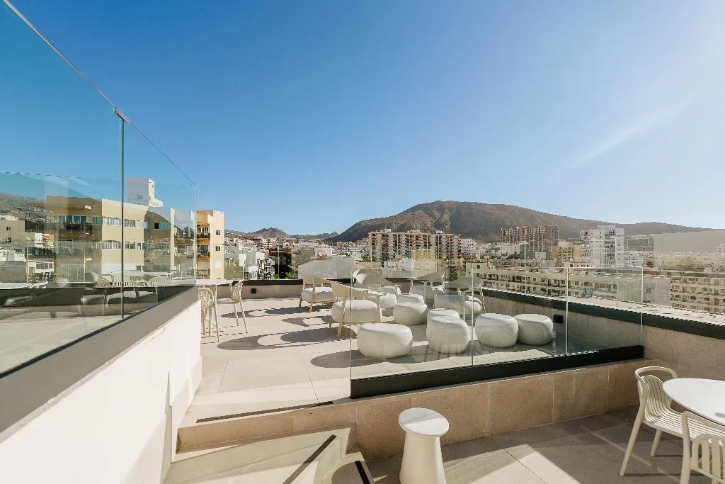 Terrace, Hotel Reveron Plaza, Tenerife