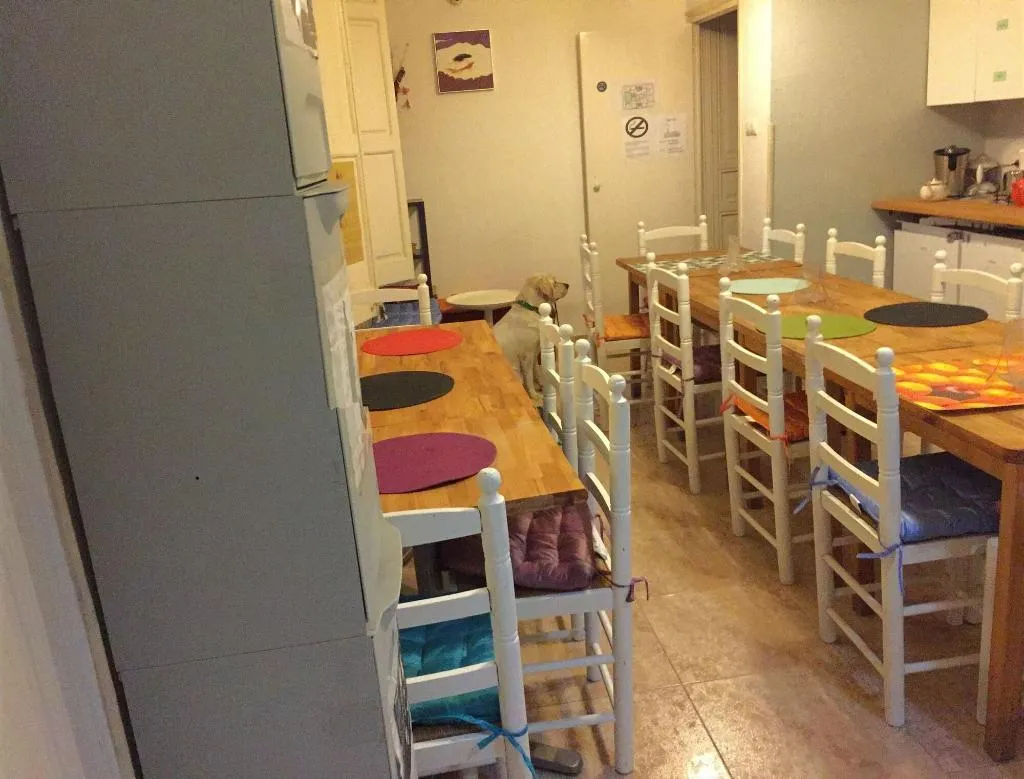 Restaurant, Break BCN - Hostal & Coffeebar, Barcelona