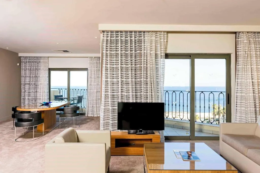 Room, Hilton Malta, Malta