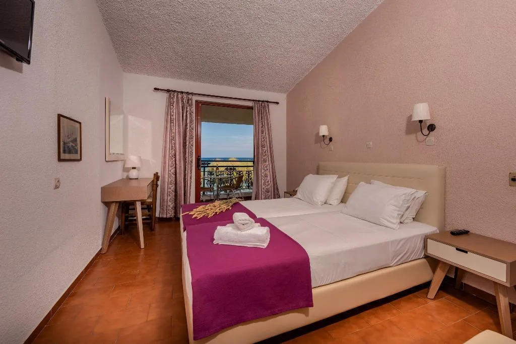 Double or Twin CLASSIC LAND VIEW Room, Iliessa Beach by GHH, Zante