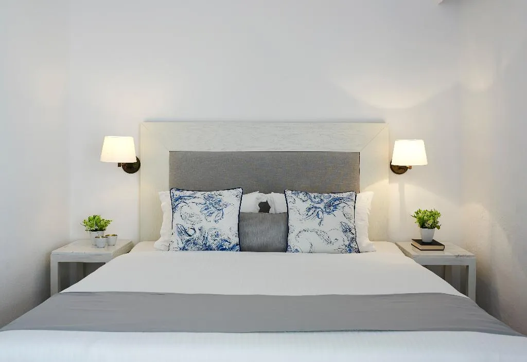 Room, Knossos Beach Bungalows & Suites, Crete