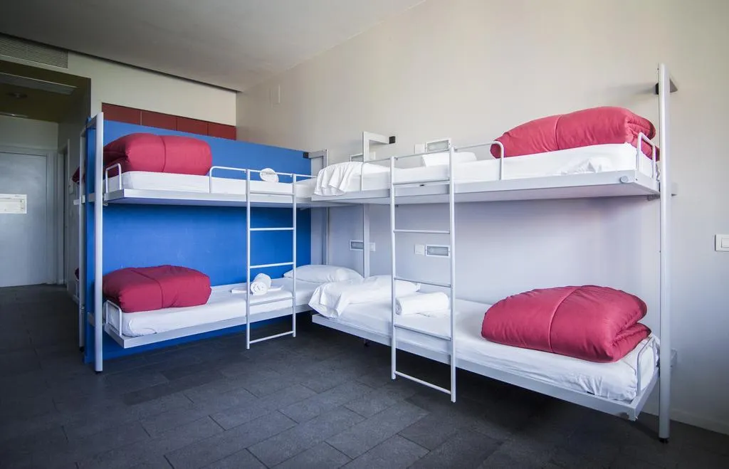 SINGLE STANDARD Room, Centre Esplai Hostel, Barcelona