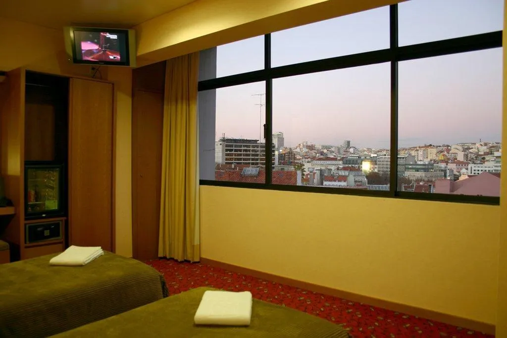 Room, Botanico Hotel, Lisbon