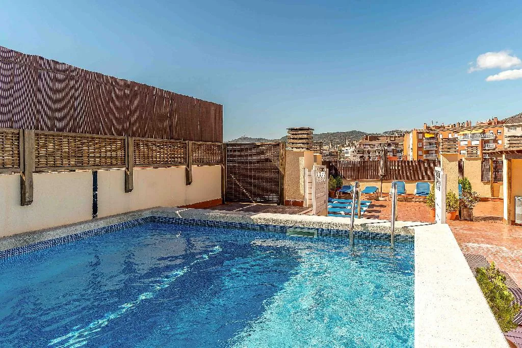 Pool, Aparthotel Bertran, Barcelona
