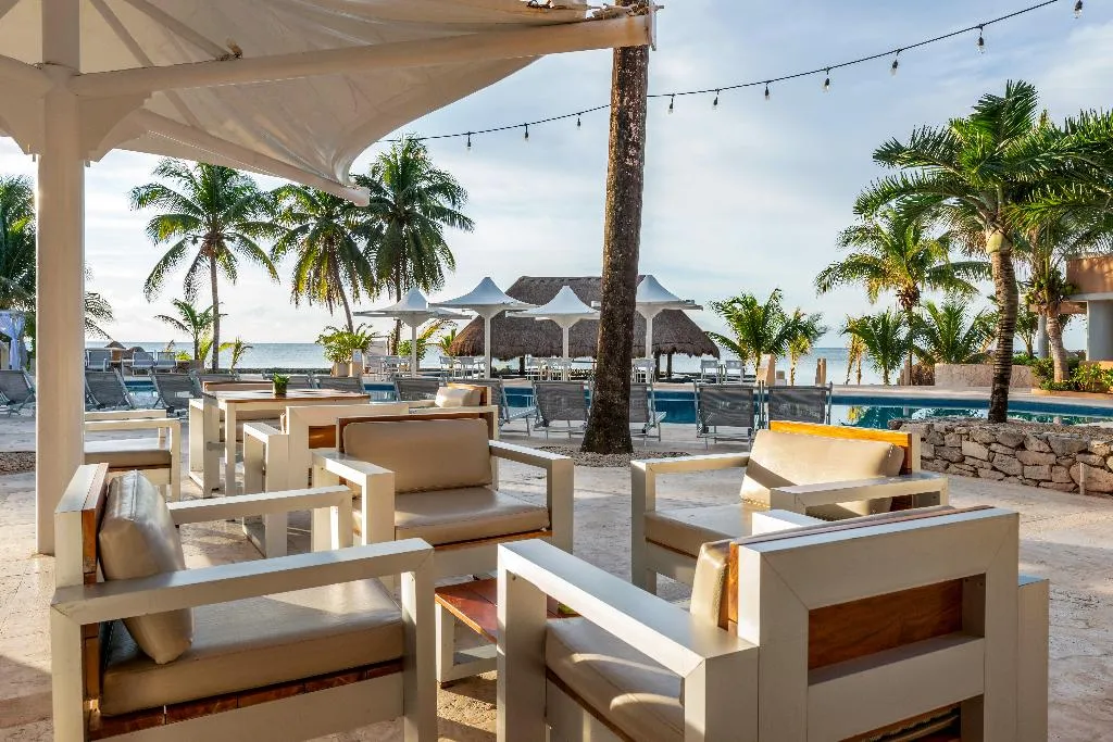 Terrace, Puerto Aventuras Beach Resort, Cancun Area