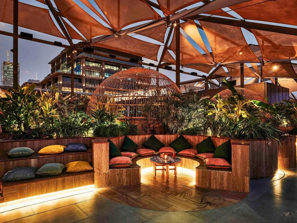 Bar, 25hours Hotel Dubai One Central, Dubai