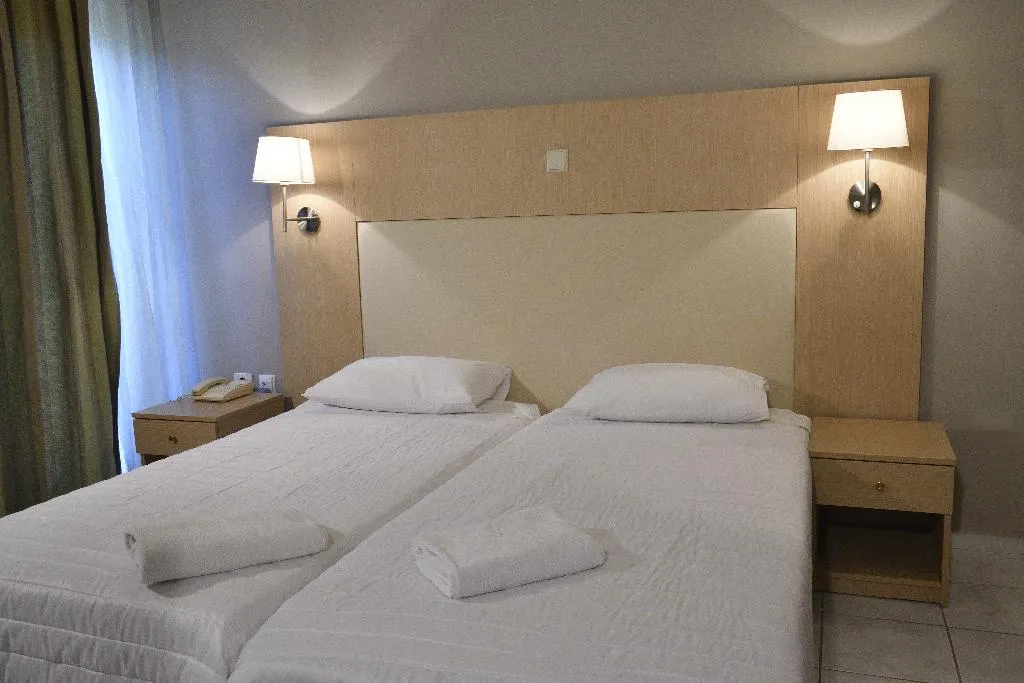 SINGLE STANDARD Room, Four Seasons (SKG), Halkidiki