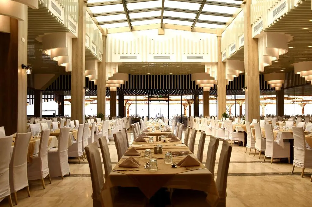 Restaurant, Sirena Beach Resort Spa, Red Sea Riviera
