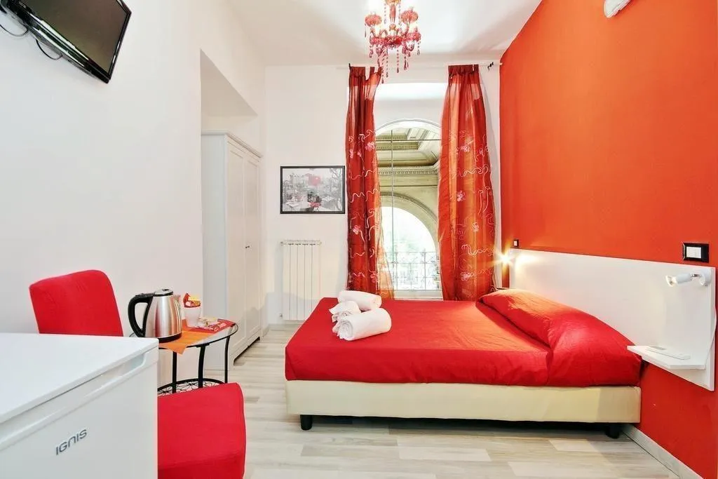 DOUBLE QUEEN SIZE BED Room, Lucky Holiday Rooms, Naples