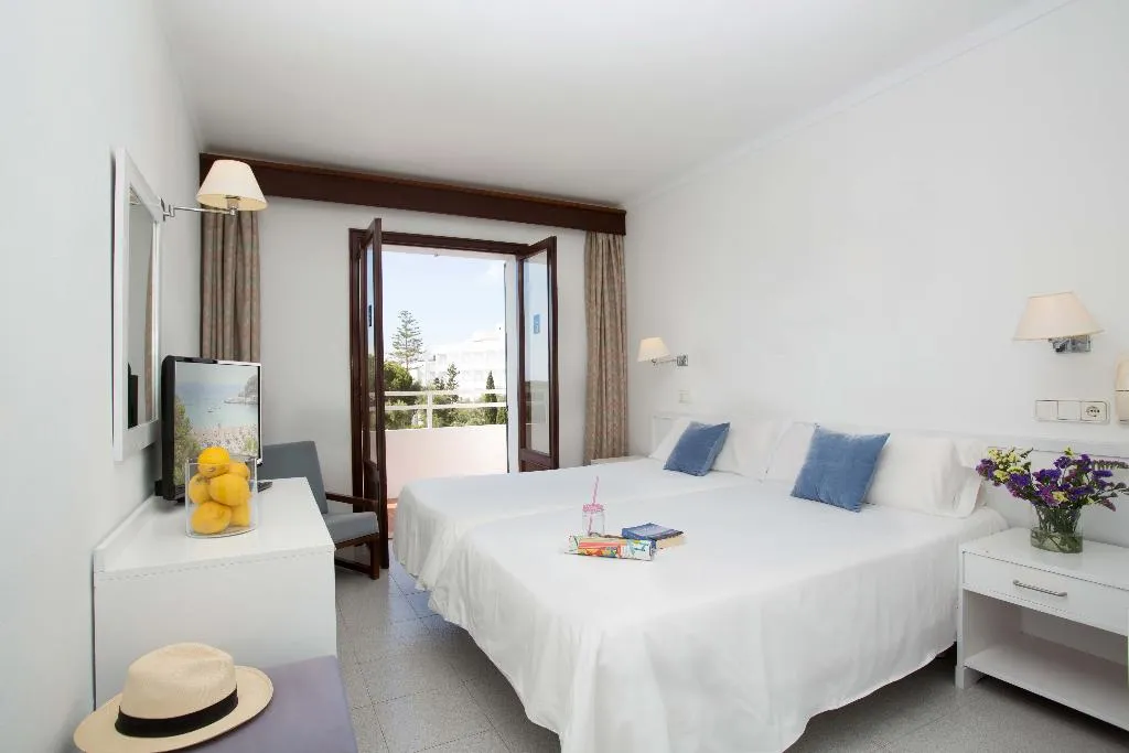 Double or Twin SEA VIEW Room, Gavimar Cala Gran Costa Del Sur, Majorca