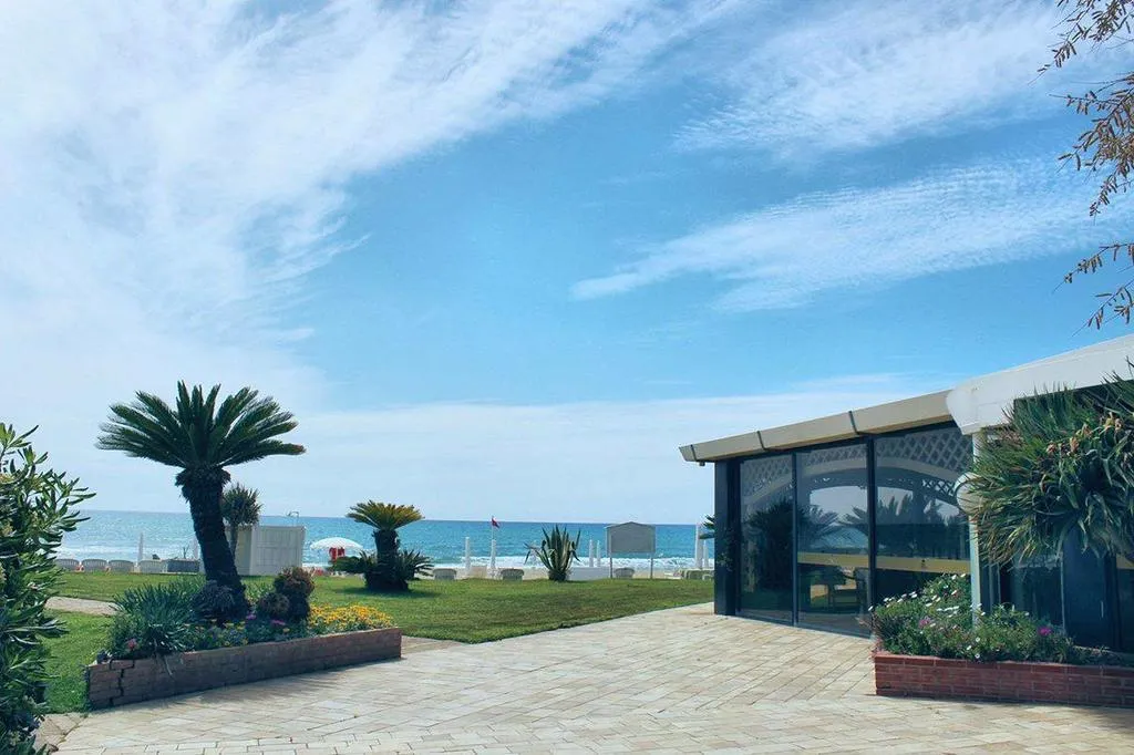 Terrace, Schuhmann Strandhotel, Naples