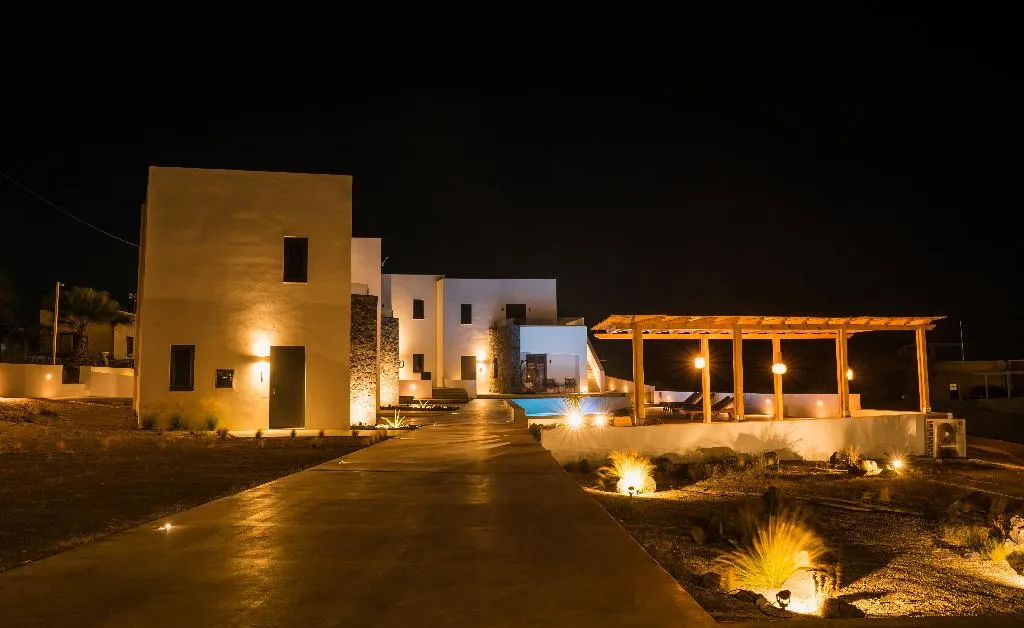 General view, MyLithos Suites, Santorini