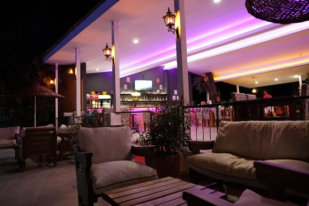 Restaurant, Tunacan, Dalaman