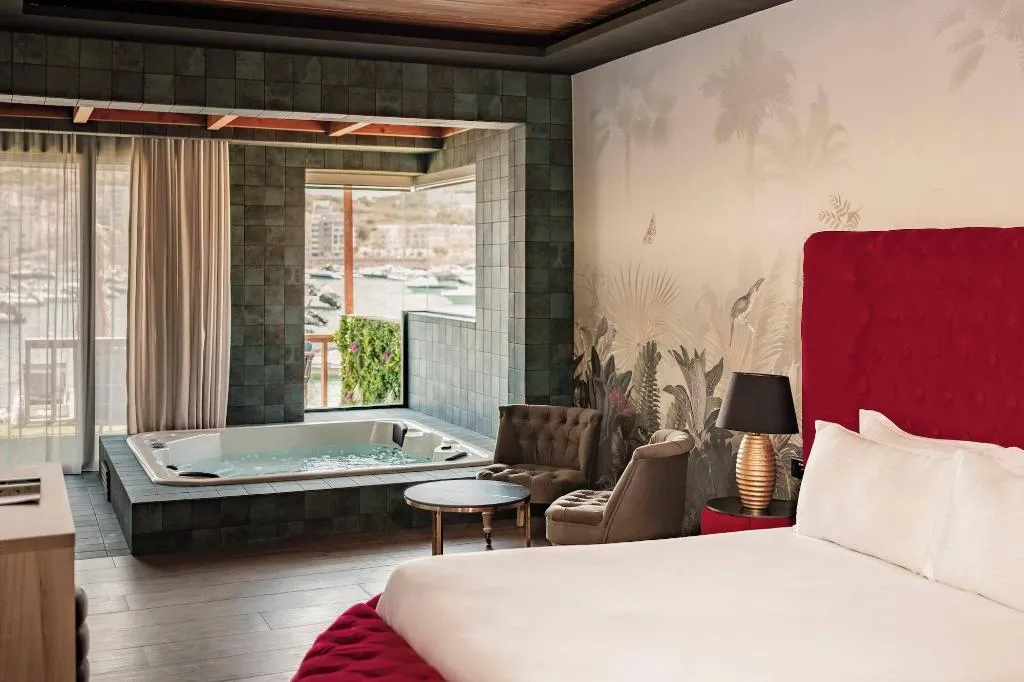 Room, Damare Resort & Spa, Malta