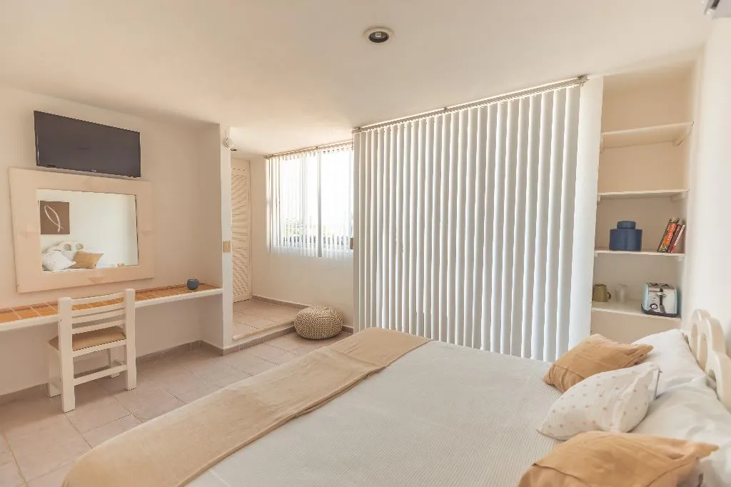 DOUBLE STANDARD Room, Las Gaviotas Hotel and Suites, Cancun Area