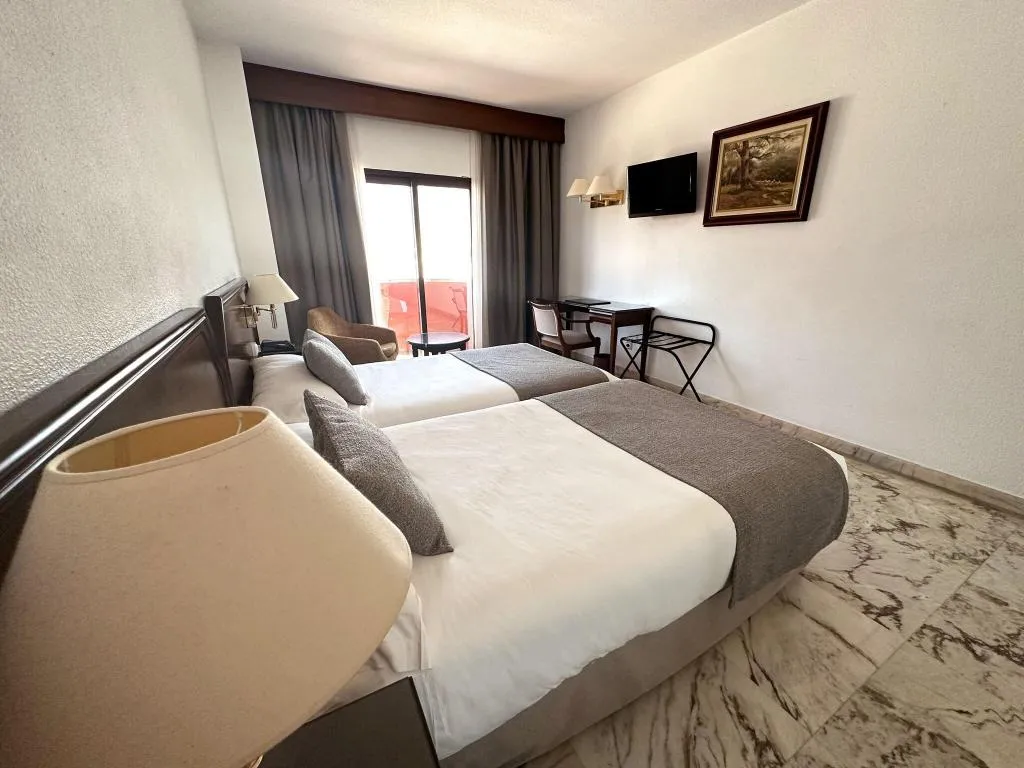 TWIN STANDARD Room, Hotel Turia, Valencia