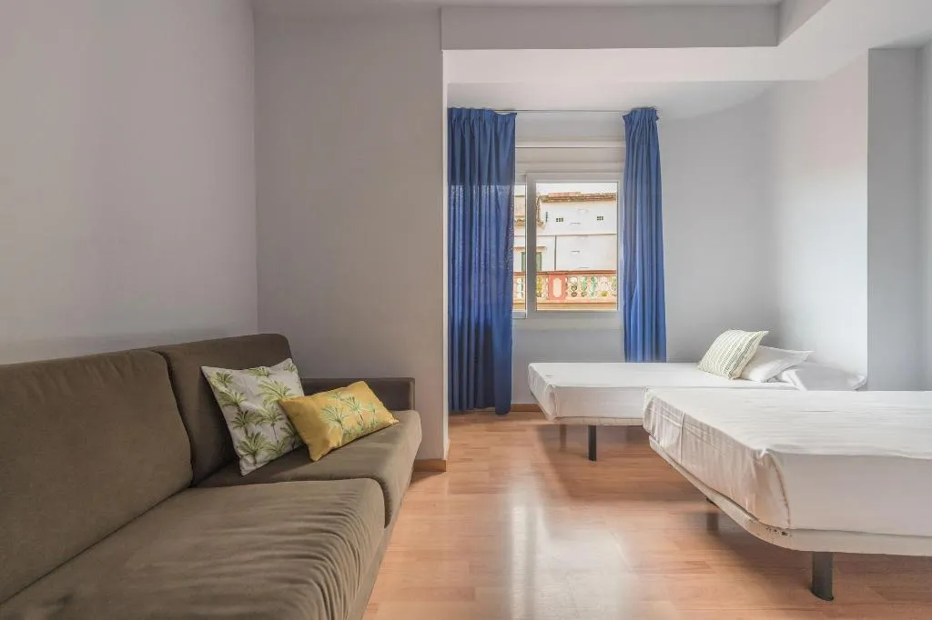 Room, Erba By Pillow, Costa Brava