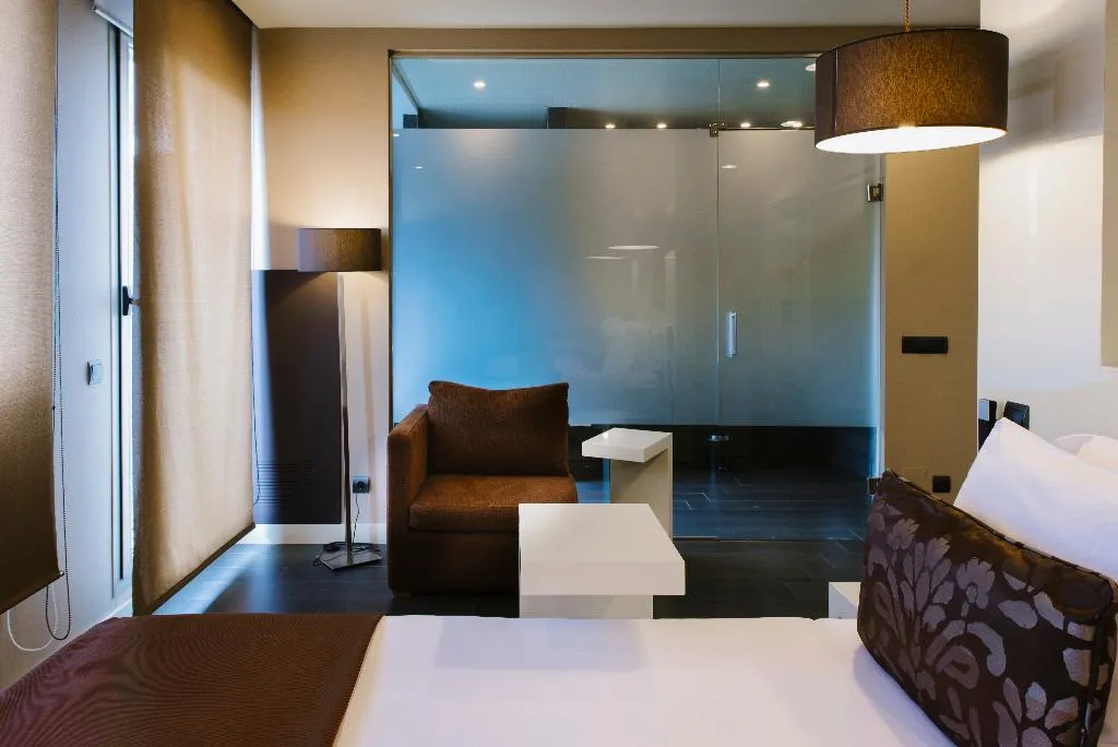 DOUBLE SUPERIOR Room, PCM Forum Alcalá, Madrid