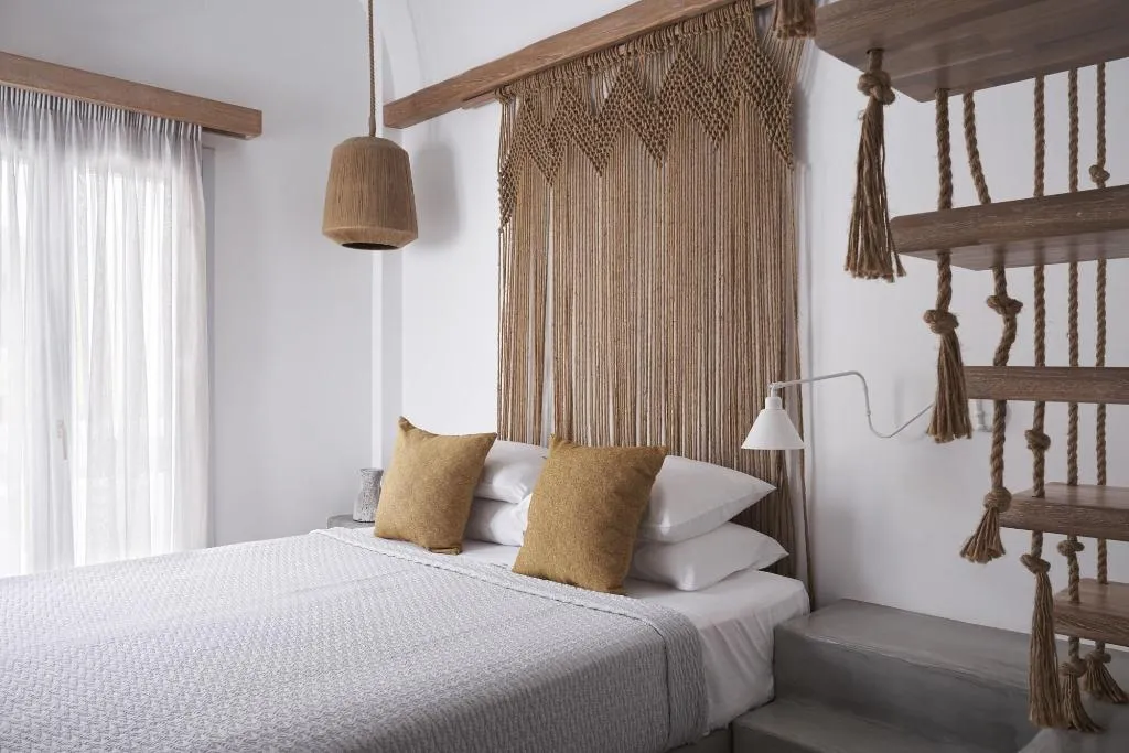 Room, Makris Beach Hotel, Santorini