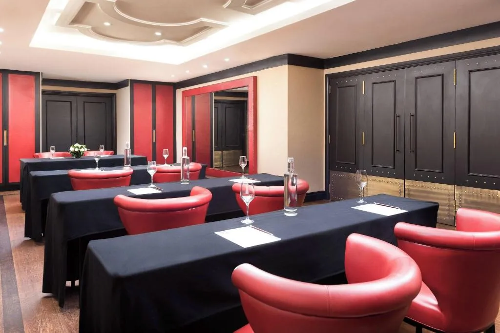 Conferences, Alfonso XIII, Seville