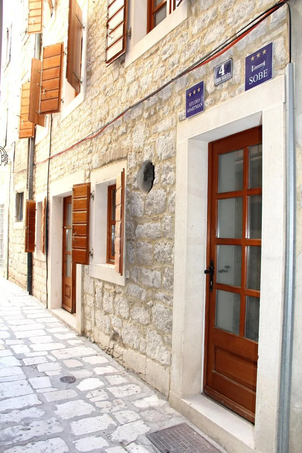 General view, Old Theatre Rooms And Apartments, Split