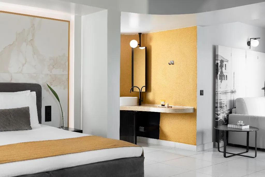 BUNGALOW DELUXE SEA VIEW Room, Ikaros Beach Luxury Resort Spa, Crete