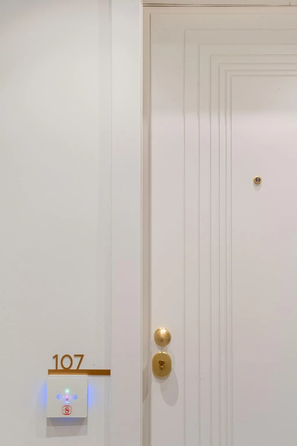 Room, Sanpi Milano, Milan