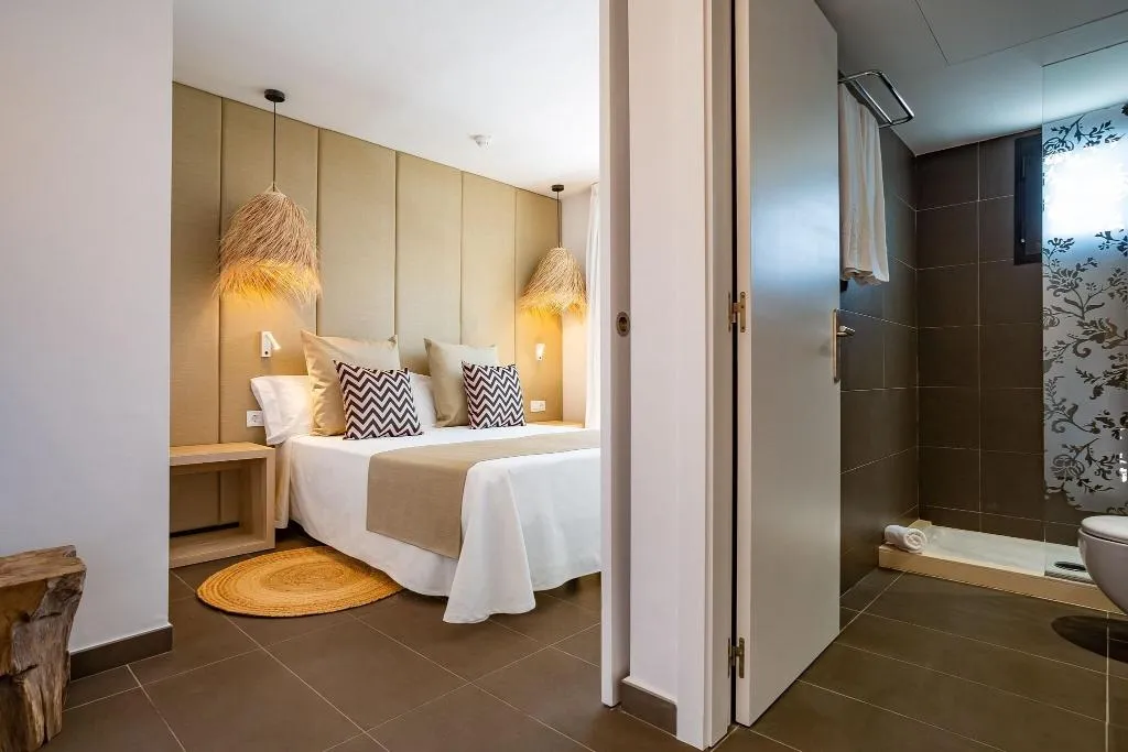 JUNIOR SUITE WITH DOUBLE BED Room, Migjorn Ibiza Suites And Spa, Ibiza